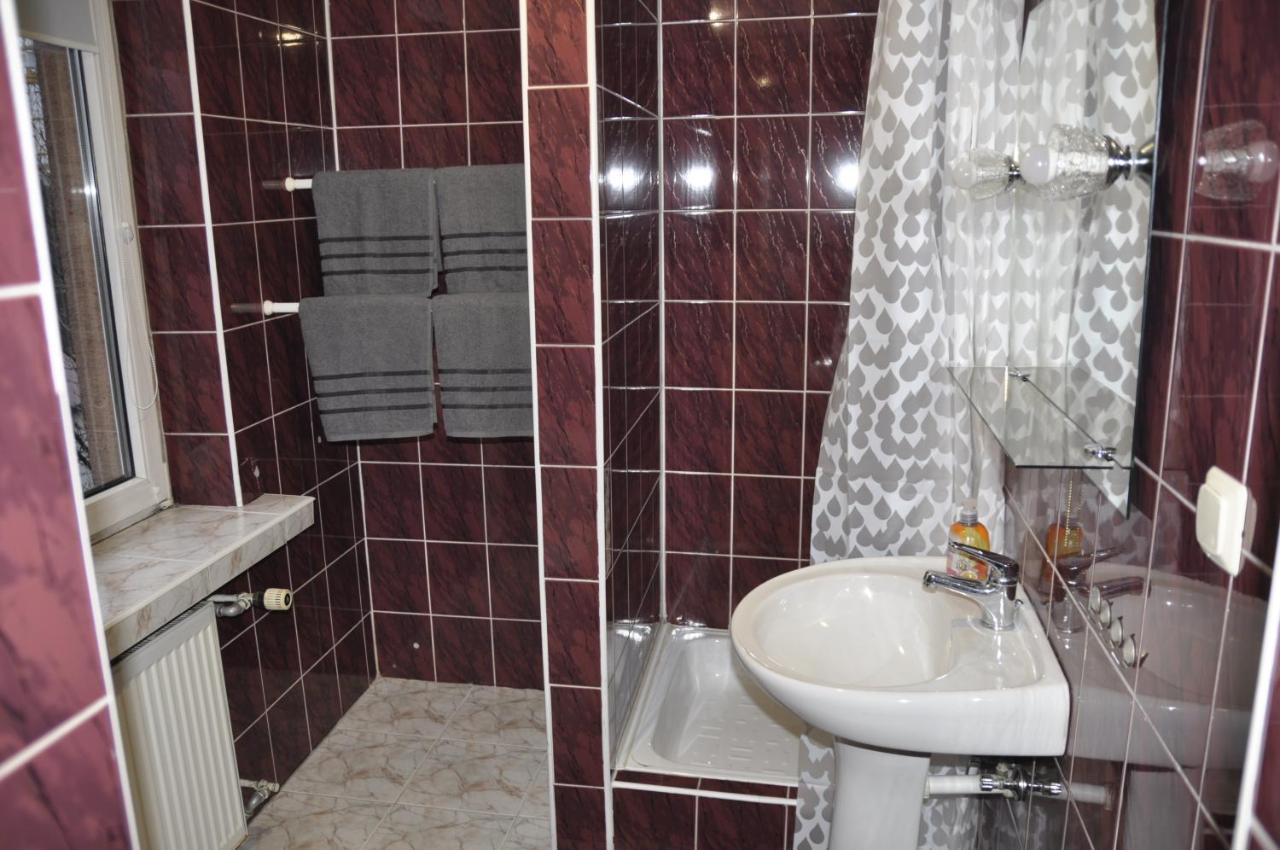 Ferienwohnung Bagdus Kattowitz Exterior foto